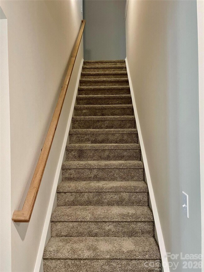 Building Photo - 8234 Merryvale Ln