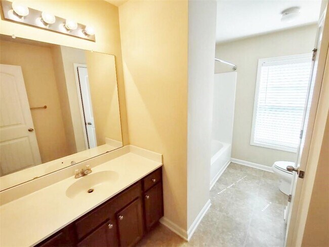 Building Photo - 4805 Maristone Landing Way