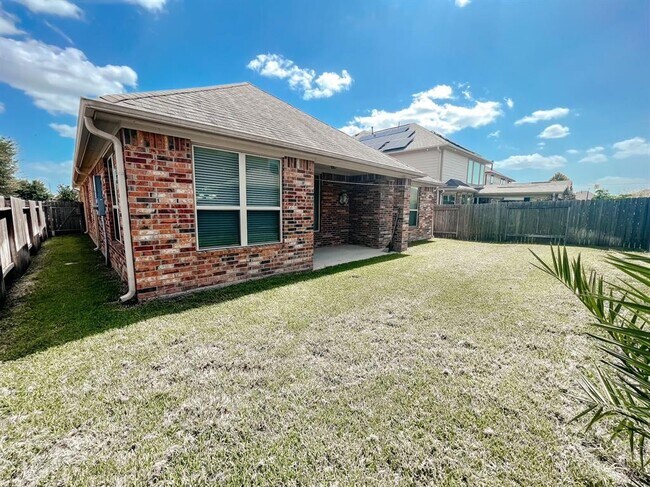 Building Photo - 17022 Kaitlyn Kerria Ct
