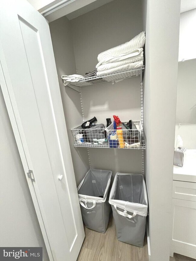 Building Photo - 402 A Mulberry Cove-402