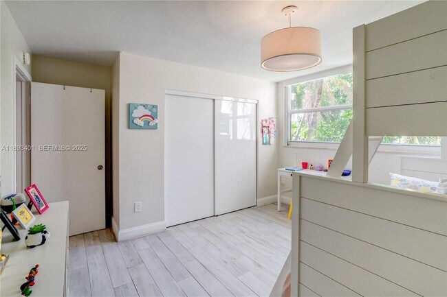 Building Photo - 55 Ocean Ln Dr