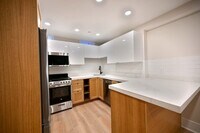 Building Photo - New Construction Bay Village 2 Bed on Winchester St for March 1st