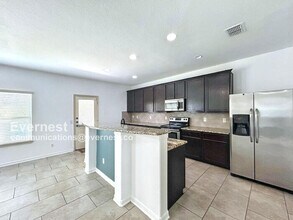 Building Photo - 3510 Penta Fields