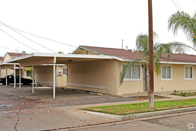 Building - Ashcroft Apartments