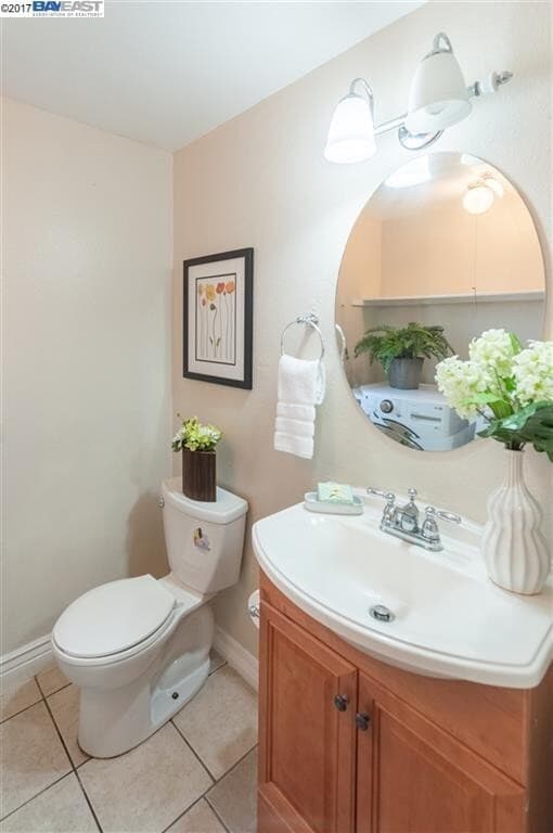 Building Photo - COMING SOON! | $3290 / 3 BR - GORGEOUS NEWARK TOWNHOME