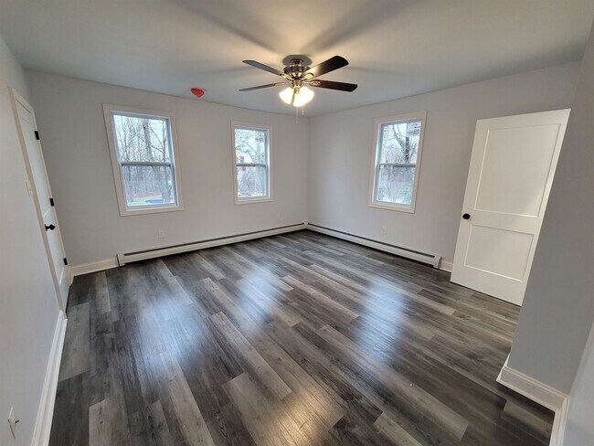 Building Photo - 22 South St