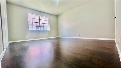 Building Photo - 3810 Englewood Cir