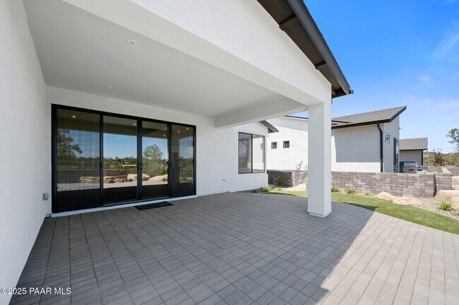 Building Photo - 1324 Rockwood Dr