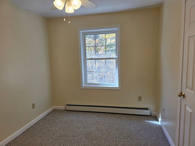 Building Photo - 110 Baltic Hanover Rd