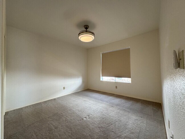 Building Photo - 3BR/2BA/2CG, 1836 sq.ft. rental with POOL in Sierra Vista, AZ