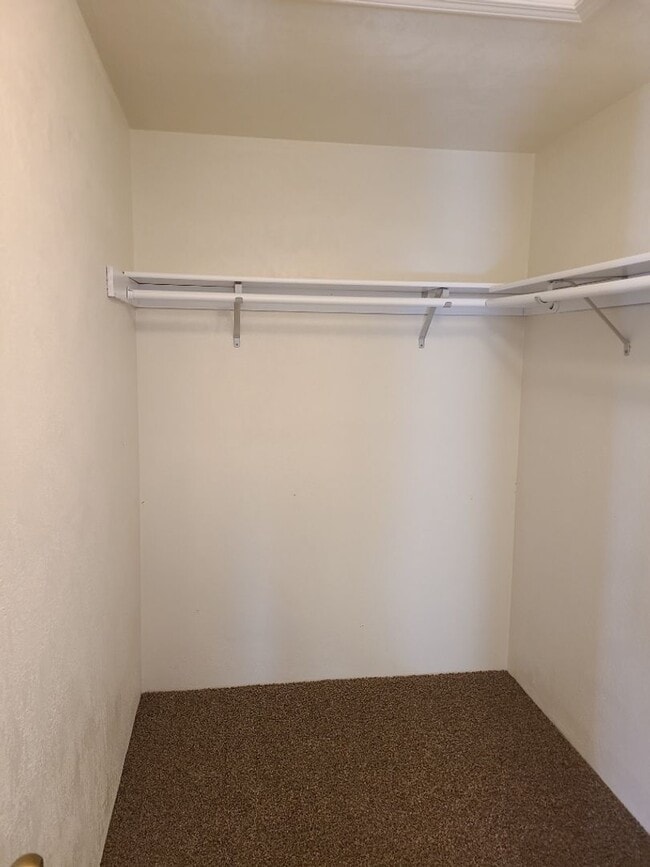 Building Photo - Comfortable 3 bed, 2 bath home in Medford