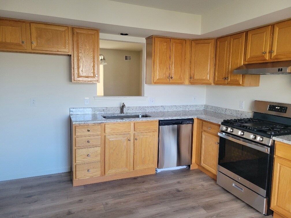 Building Photo - 1112 Fredrick Blvd