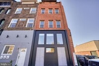 Building Photo - 131 E North Ave