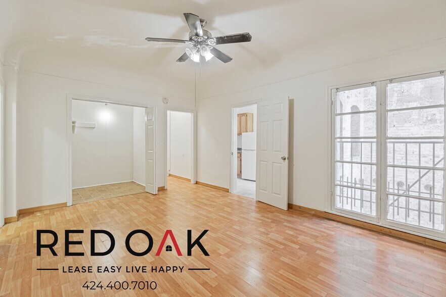 Building Photo - 400 S Kenmore Ave