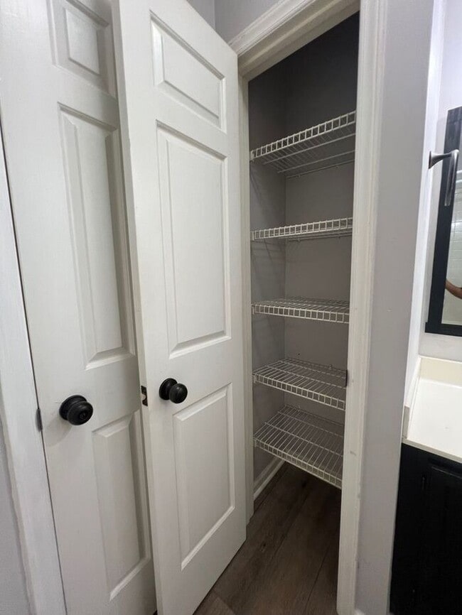 Building Photo - T.R. Lawing Realty Property