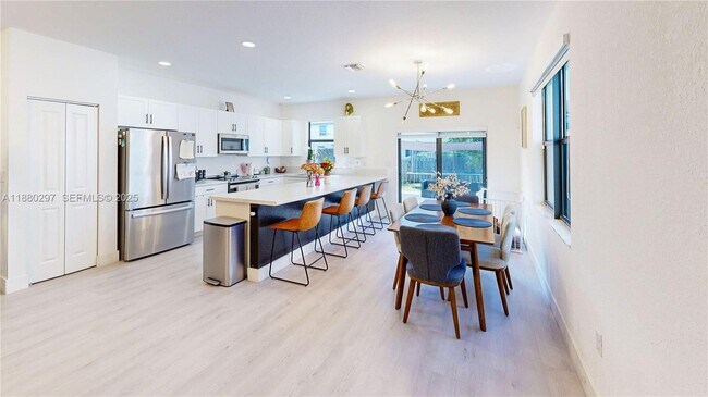 Building Photo - 24902 SW 107th Ave