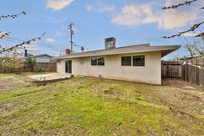 Building Photo - 2590 Cheryl Way