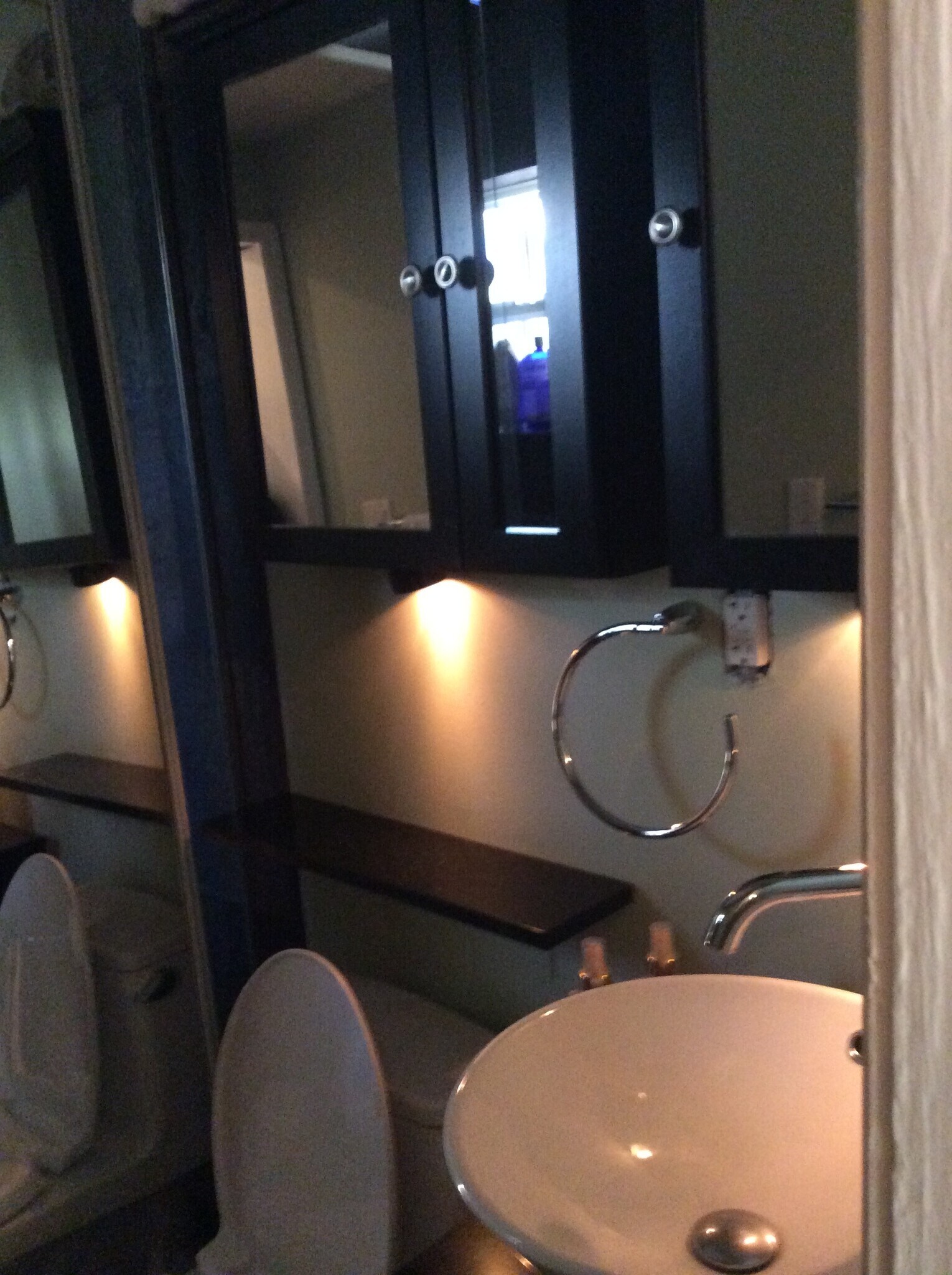 Building Photo - 1008 NE 11th St - Side Unit