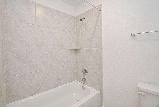 Building Photo - 7919 Royal Palm Dr