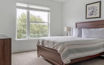 Building Photo - 357 Felton Dr NE