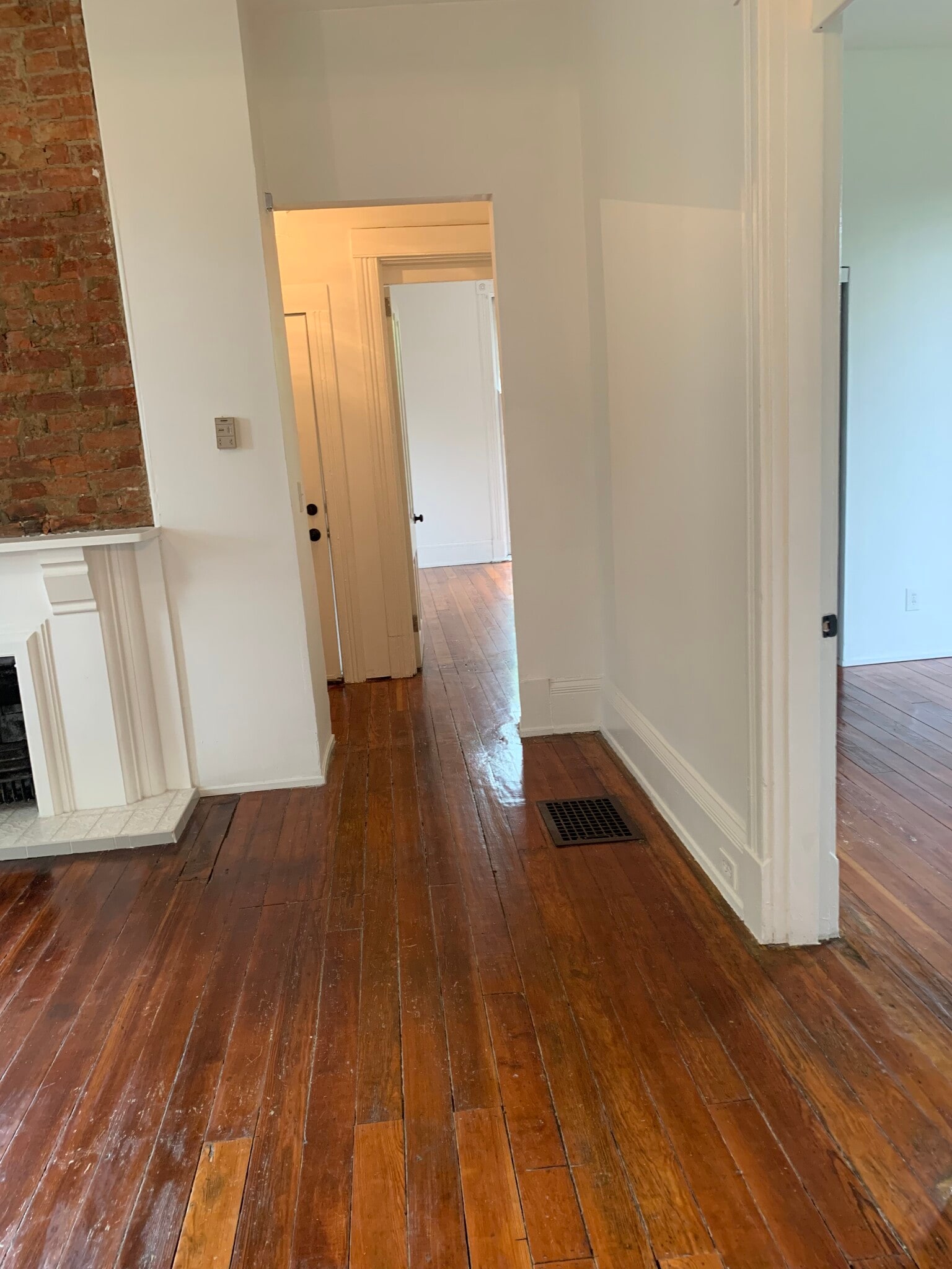 Building Photo - 3042 Gilbert Ave