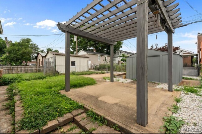 Building Photo - 5462 Christy Ave