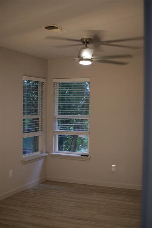 Building Photo - 1413 Broadmoor Dr