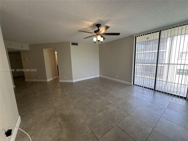 Building Photo - 10401 W Broward Blvd