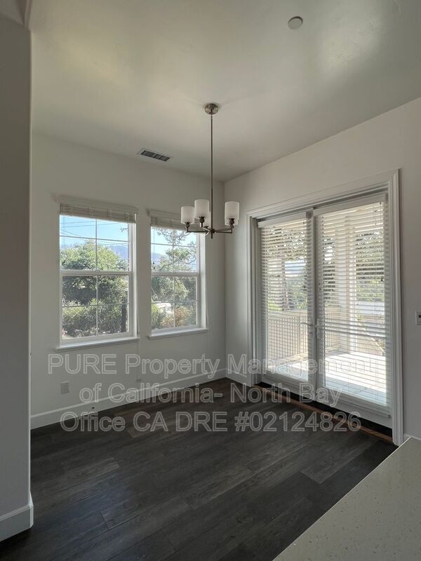 Building Photo - 1167 Mark West Springs Rd