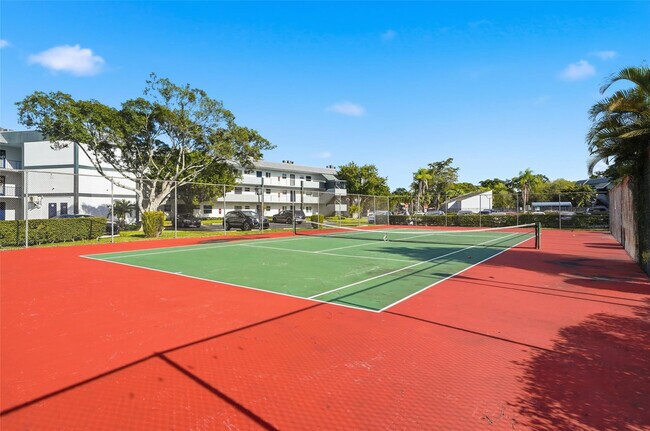 Building Photo - 8330 Sands Point Blvd