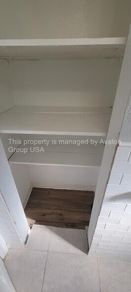 Building Photo - 745 Pippin St