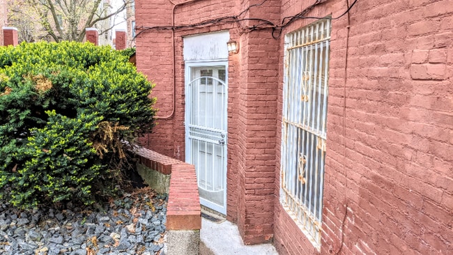 Building Photo - 1321 Eutaw Pl