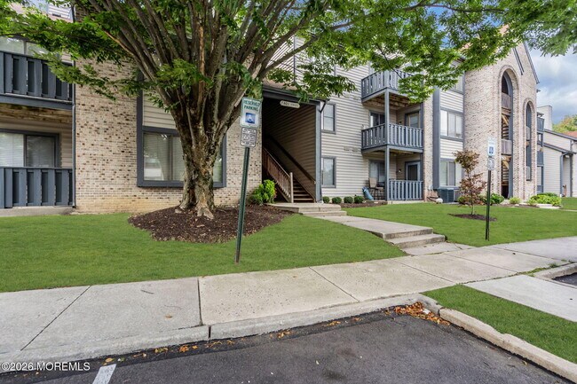 Building Photo - 4403 Aberdeen Dr