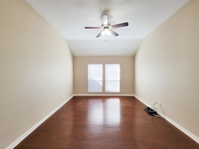 Building Photo - 9514 Garnet Falls Ln