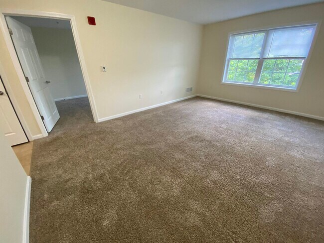 Building Photo - 20 Sentinel Court