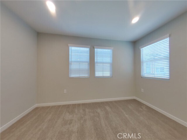 Building Photo - 28205 Dwight Dr