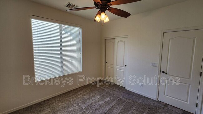 Building Photo - 4446 E Blue Sage Rd