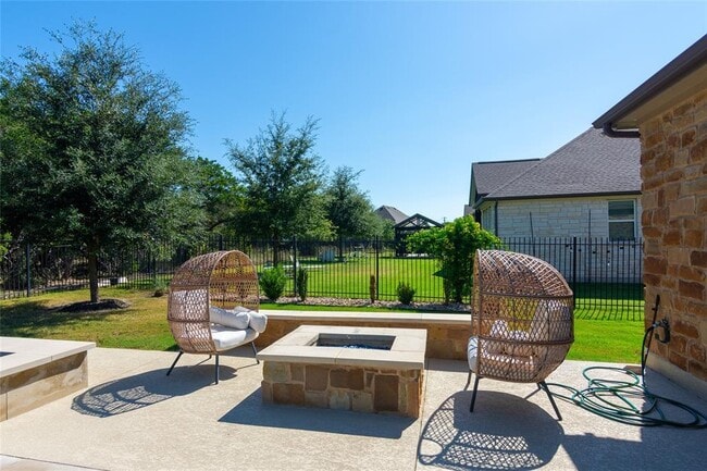 Building Photo - 205 Eiglehart Rd