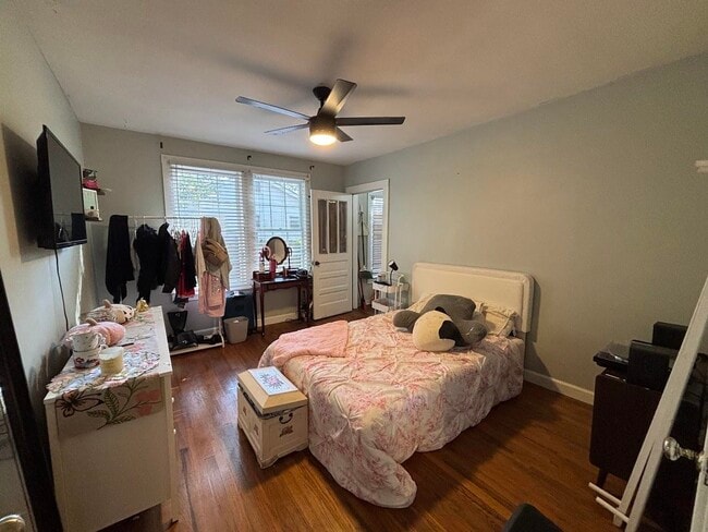 Building Photo - 123 Westridge Dr