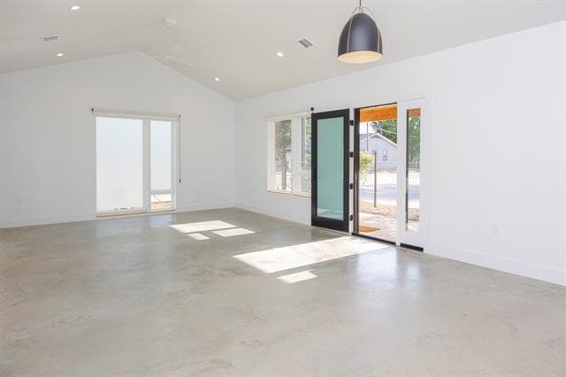 Building Photo - 1021 Nomas St