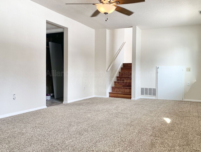 Building Photo - 2818 Dusk Dr