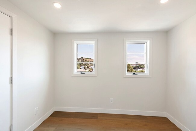 Building Photo - Brooklyn