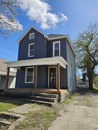 Building Photo - 1415 Maple Ave