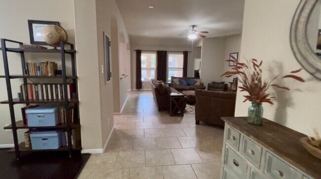 Building Photo - 12643 Jamestown Crossing Ln