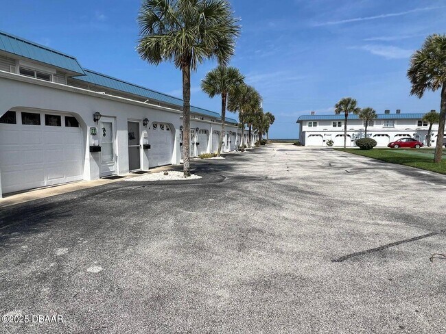 Building Photo - 2750 Ocean Shore Blvd