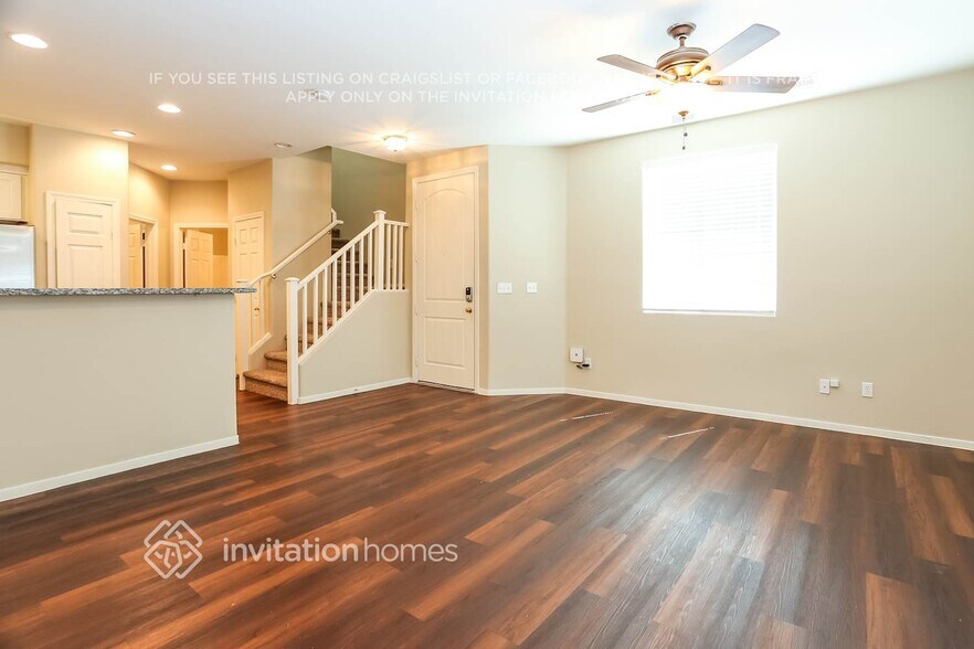 Building Photo - 7920 Violet Dawn St