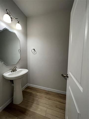 Building Photo - 127 Bowling Grn Ave.