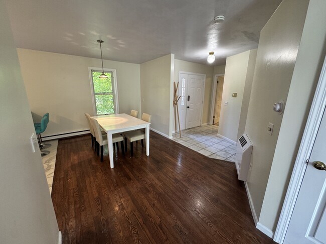 Building Photo - 103 Terrace View Dr