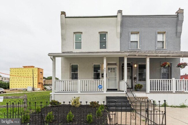 Building Photo - 807 N 42nd St