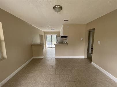 Building Photo - 3138 W 15th St